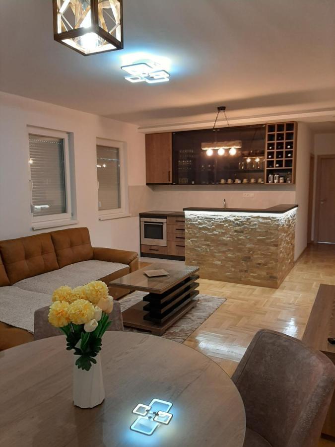 Užice Apartman Dionis מראה חיצוני תמונה